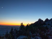R6  0884-2  Mt Pilchuck Lookout at night