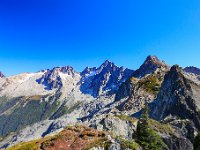 R6  2178  Peaks above Sibley Pass